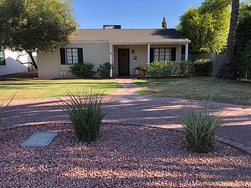 1513 W Earll Dr Photo 1