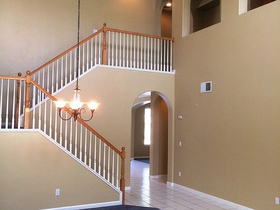 4th image of 8706 Bergamo Cir