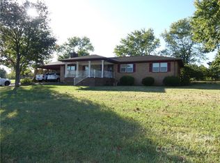 1319 Mooresboro Rd, Shelby, NC 28150