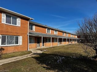 4871 Banbury Ct APT 24, Warrensville Heights, OH