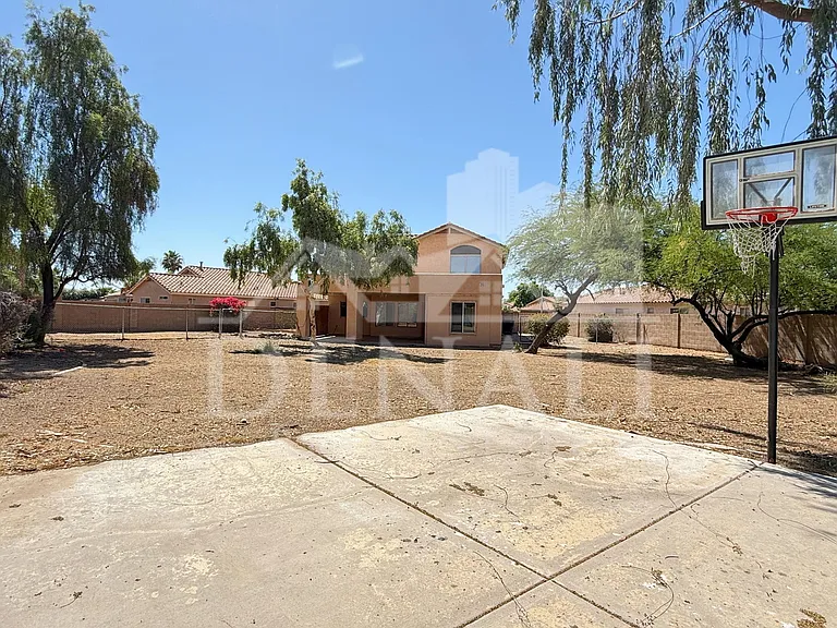 1274 W Sparrow Ct — Photo 35