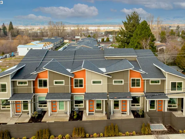 1375 SW Halsey St, Troutdale, OR 97060