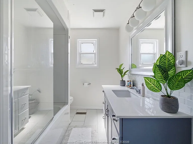 395 Brighton Rd — Photo 10