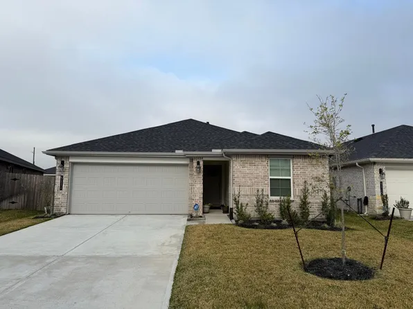 5111 Hunters Trl, Fresno, TX 77545