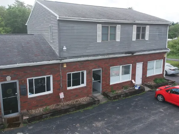 3514 Ellwood Rd, New Castle, PA 16101