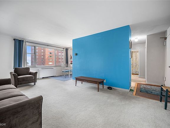 5th image of 11850 Edgewater Dr APT 318