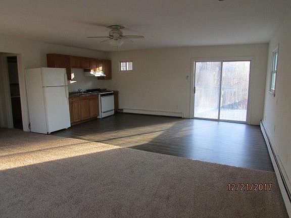 3rd image of 34 Luty Dr #3