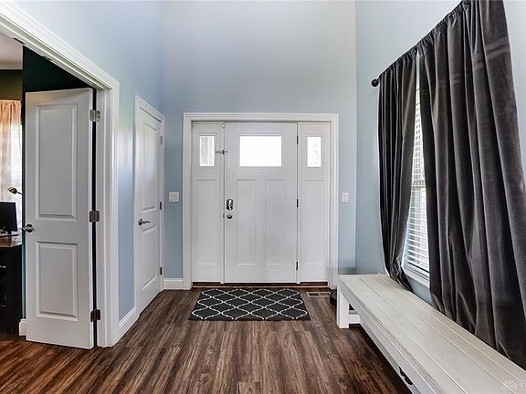 5th image of 8492 Cierra Way