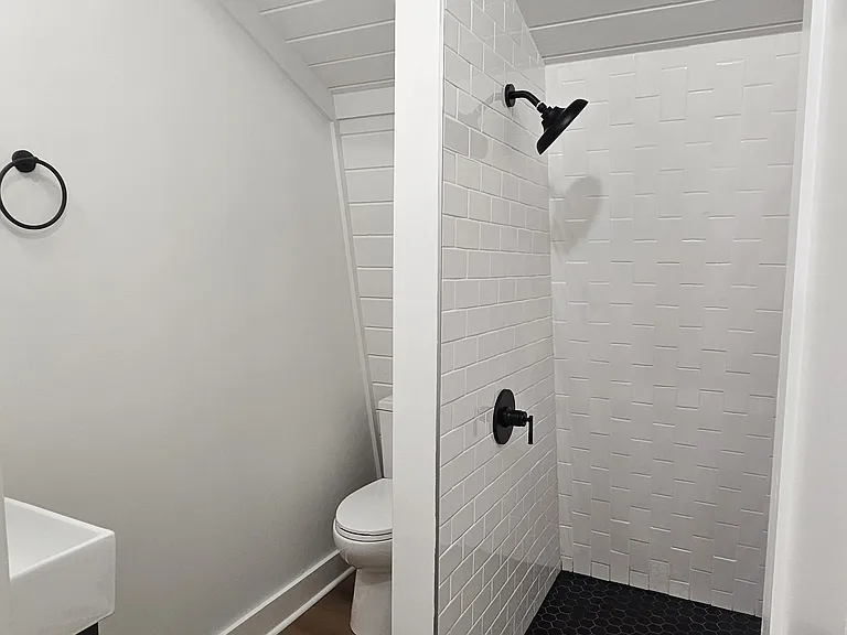 Upstairs bathroom