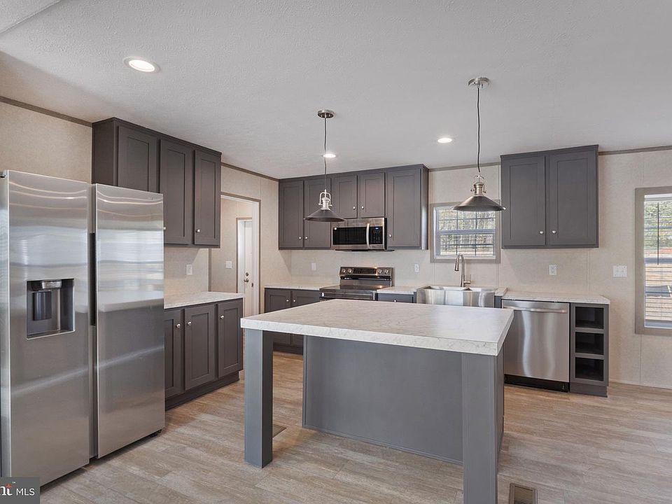 1st image of 318 Union Ave