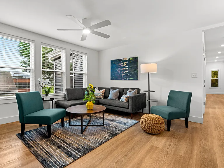 130 Fisher Ave #3 — Photo 5