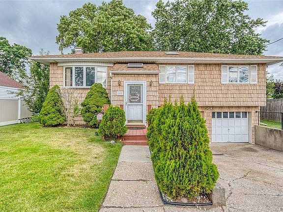 3rd image of 109 Beverly Ave