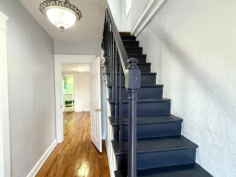 611 New York Ave — Photo 31