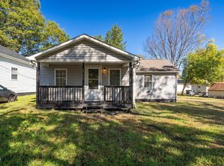 816 Elizabeth St, Burlington, NC 27217