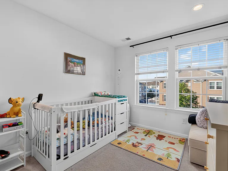 5 Truman Dr — Photo 24