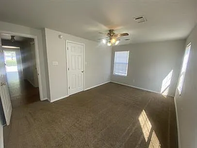 2104 Savannah St — Photo 10