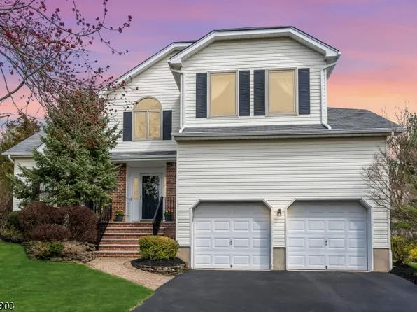 11 Steeple Chase Ct, Bedminster Twp., NJ 07921