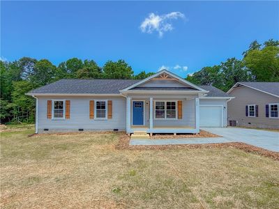 324 Code Cir, Seneca, SC, 29678