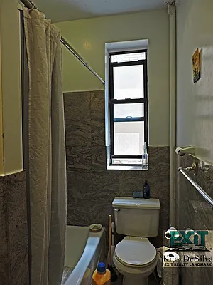 Rented by Exit Realty Landmark | media 6