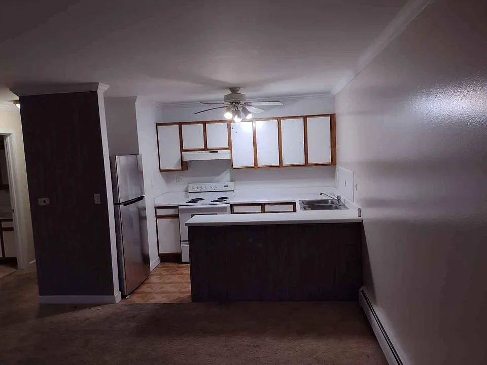 Studio, 600 sqft, $1,450 — Photo 4