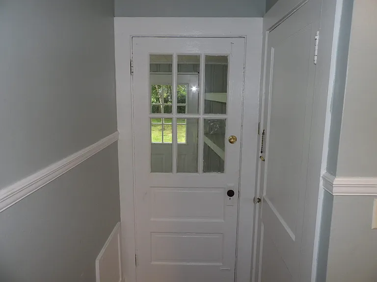 109 Allnutt Dr — Photo 32