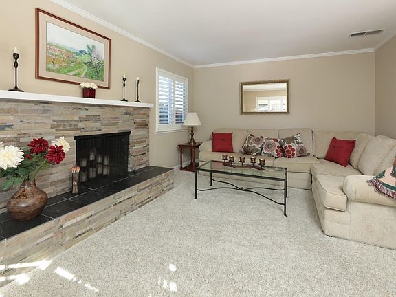 4th image of 4801 Manitoba Dr