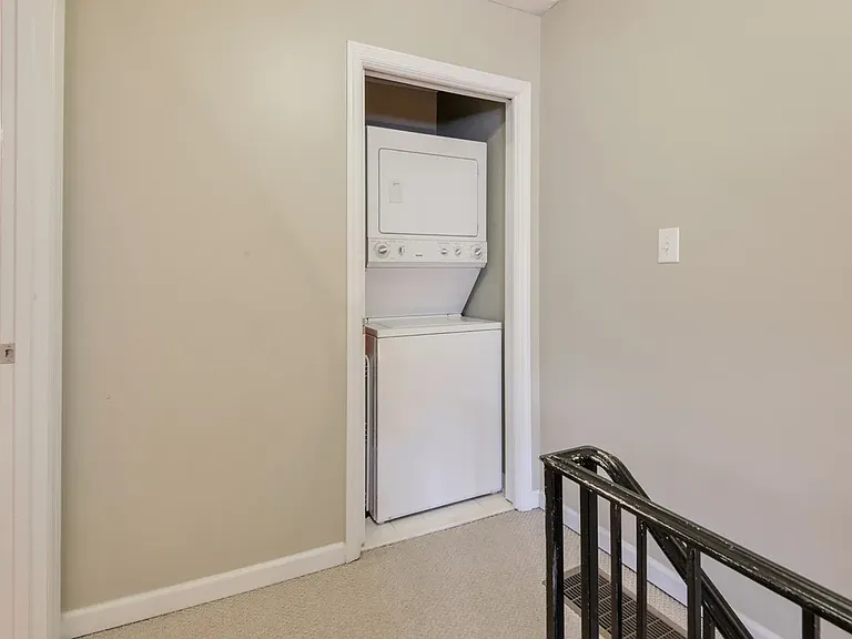 21 Villa Ct SE — Photo 11