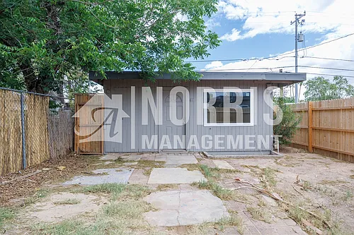 748 1/2 Pima Ave Photo 1