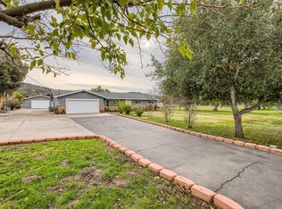 29807 Valley Center Rd, Valley Center, CA 92082