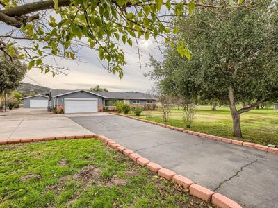 29807 Valley Center Rd, Valley Center, CA, 92082