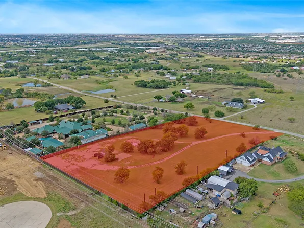 14362 Chaparral Ln, Fort Worth, TX 76262