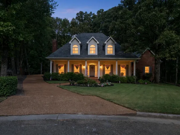 7816 Wood Glen Cv, Cordova, TN 38016