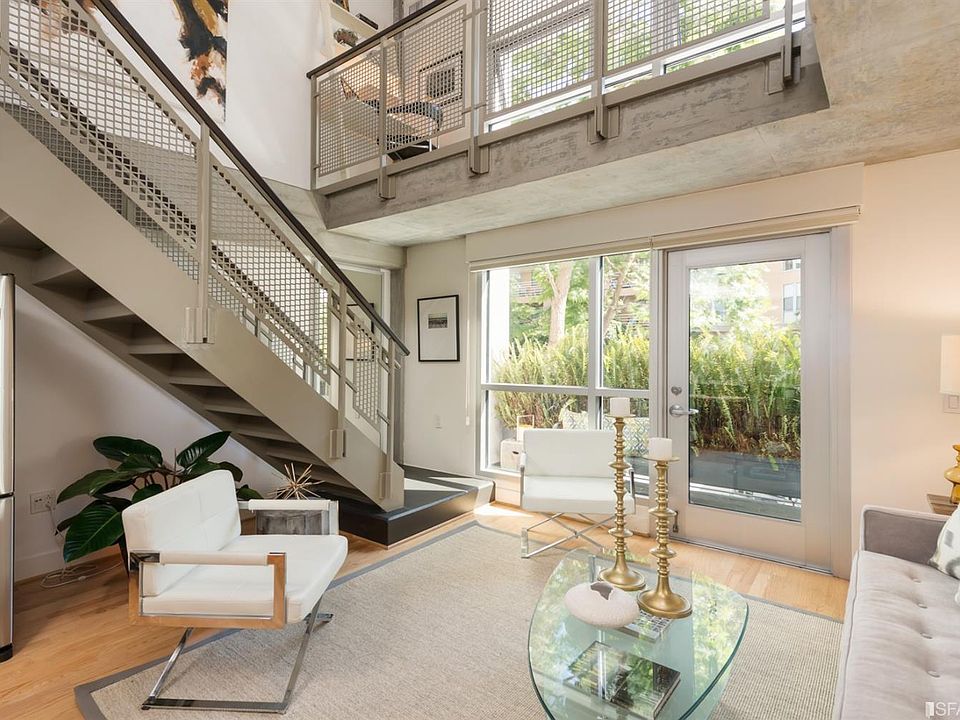 1st image of 200 Brannan St APT 136