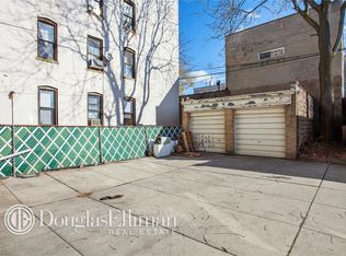 1840 Summerfield St, Flushing, NY 11385