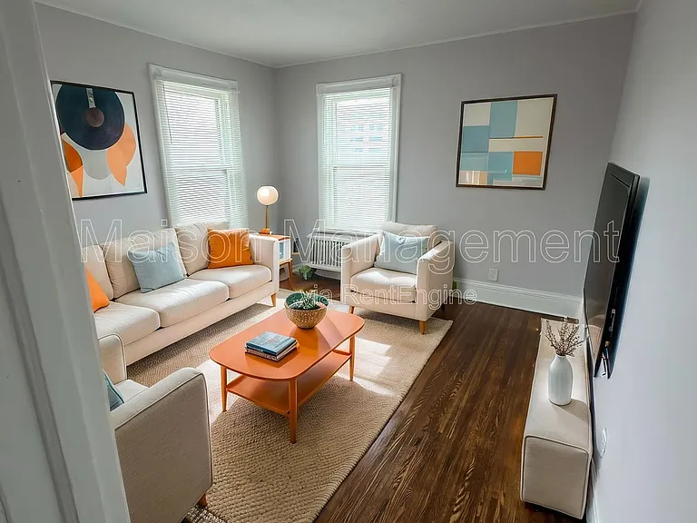 583 Averill Ave #2 — Photo 2