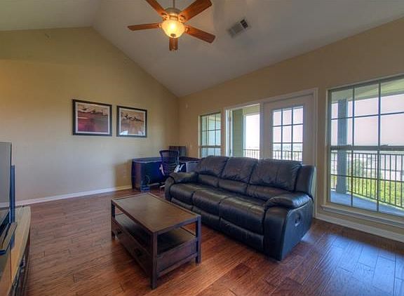 4th image of 6810 Deatonhill Dr #4303