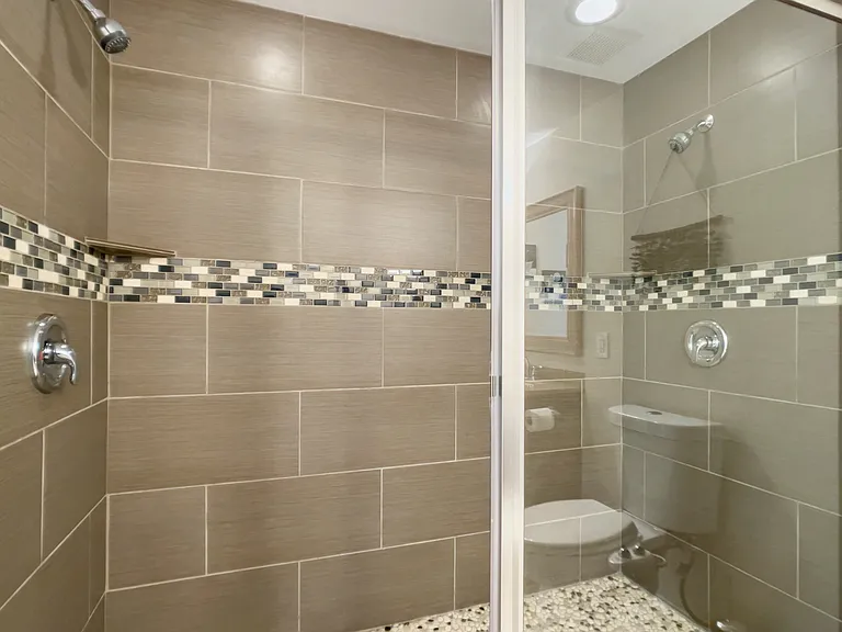 14050 N 37th Way — Photo 12