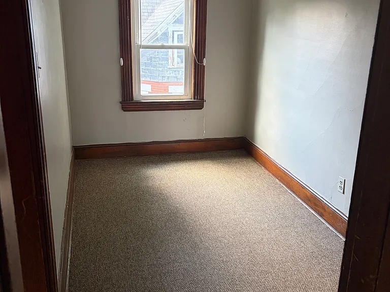 200 S Union St #3 — Photo 2