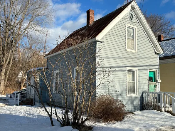 19 Knapp Street, Livermore Falls, ME 04254