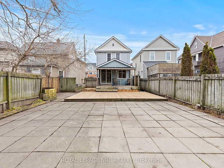 22 Denistoun St — Photo 38