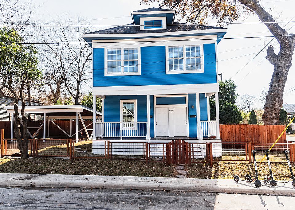 1st image of 802 Montana St