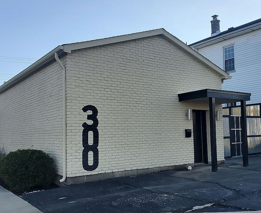 1st image of 300 Warren St