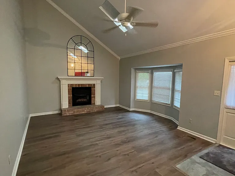 267 Woodcastle Dr — Photo 21