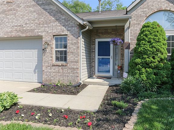 2nd image of 2926 Crosscreek Cir