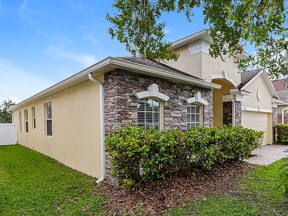 3rd image of 14742 Stonebriar Way