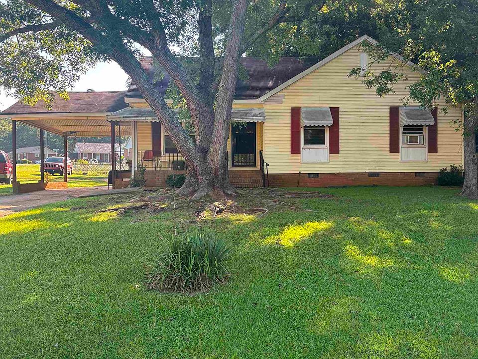 1st image of 149 Raintree Dr