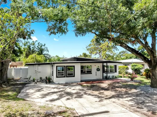 4112 W LAWN AVENUE, TAMPA, FL 33611