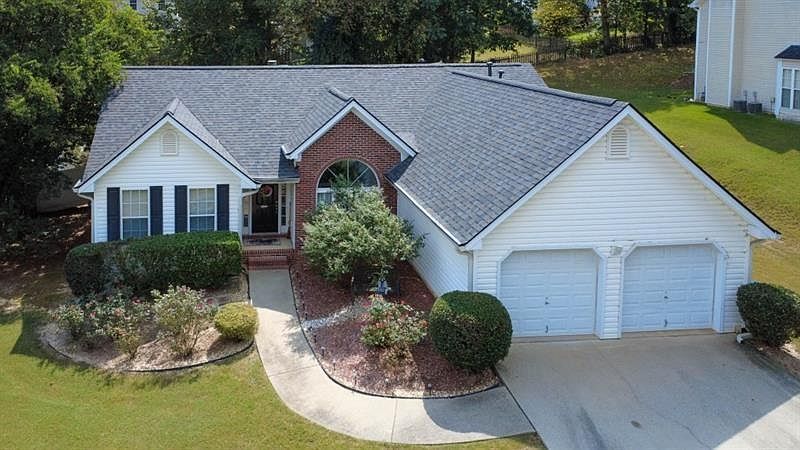 1st image of 835 Madison Chase Way