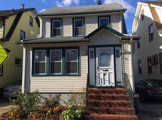 82 Colonial Rd, Floral Park, NY 11001