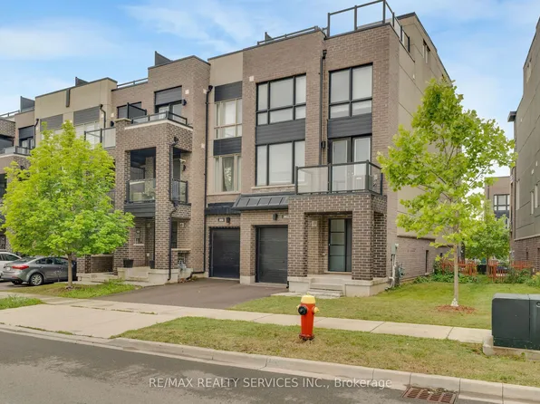 3052 Postridge Dr, Oakville, ON L6H 0R6